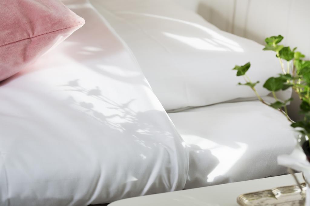 Strandvillan Hotell Och Bed & Breakfast Люсечиль Экстерьер фото