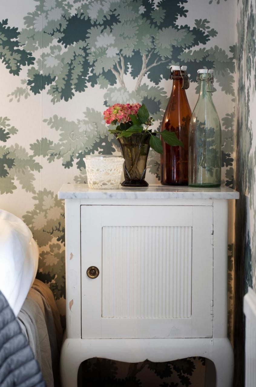 Strandvillan Hotell Och Bed & Breakfast Люсечиль Экстерьер фото
